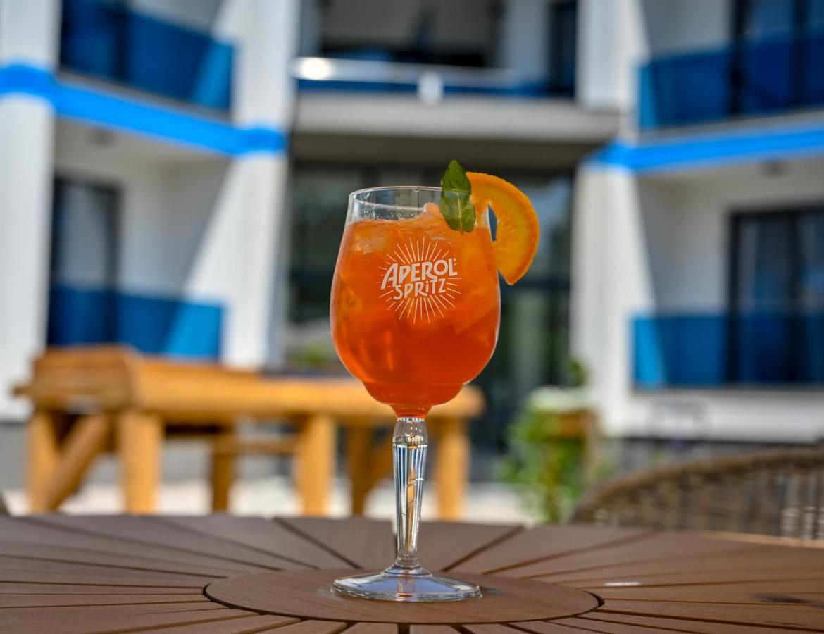 Nn Boutique Hotel Тисауйварош Екстериор снимка