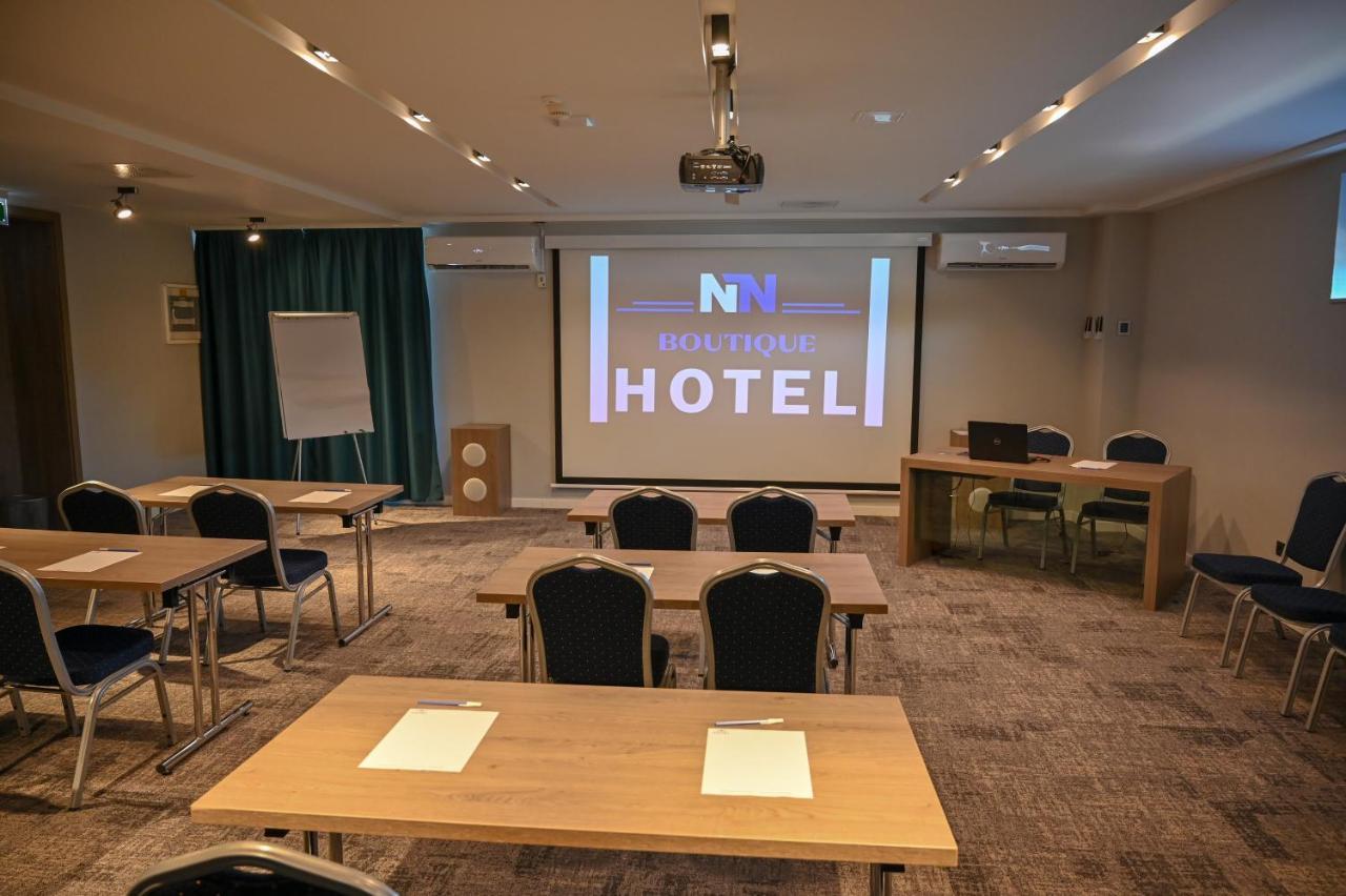 Nn Boutique Hotel Тисауйварош Екстериор снимка